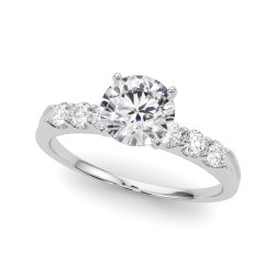ENGAGEMENT RINGS SINGLE ROW PRONG SET