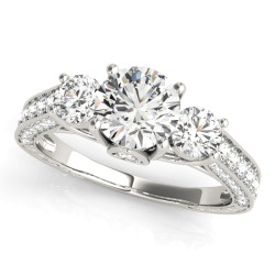ENGAGEMENT RING 3 STONE ROUND