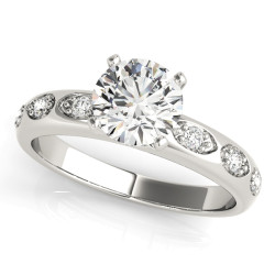 ENGAGEMENT RINGS SINGLE ROW PRONG SET