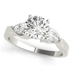ENGAGEMENT RINGS 3 STONE PEAR