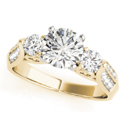 ENGAGEMENT RINGS 3 STONE ROUND