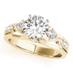 ENGAGEMENT RINGS 3 STONE ROUND