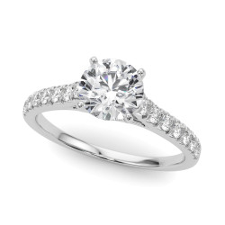 ENGAGEMENT RINGS SINGLE ROW PRONG SET