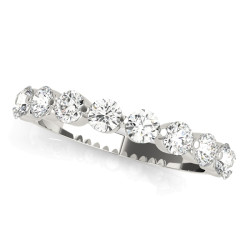 SINGLE PRONG WEDDING BAND