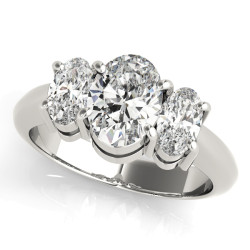 ENGAGEMENT RINGS 3 STONE OVAL
