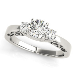 ENGAGEMENT RINGS 3 STONE ROUND