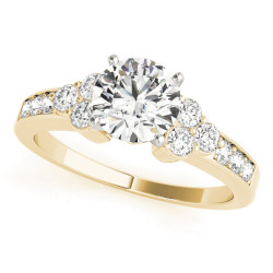 ENGAGEMENT RINGS CLUSTER SIDES