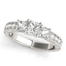 ENGAGEMENT RINGS 3 STONE PRINCESS