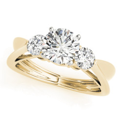ENGAGEMENT RINGS 3 STONE ROUND