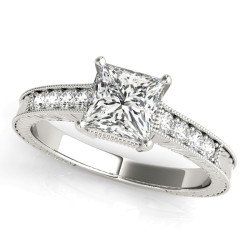 ENGAGEMENT RINGS ANTIQUE