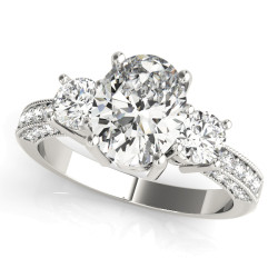 ENGAGEMENT RINGS 3 STONE OVAL