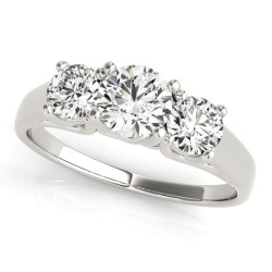 ENGAGEMENT RINGS 3 STONE ROUND