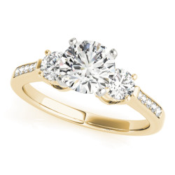ENGAGEMENT RINGS 3 STONE ROUND