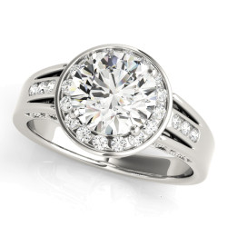 ENGAGEMENT RINGS HALO ROUND