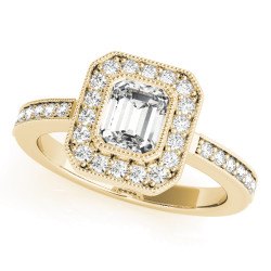 ENGAGEMENT RINGS HALO EMERALD