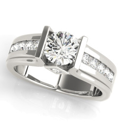 ENGAGEMENT RINGS SINGLE ROW CHANNEL SET