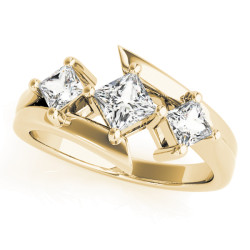 ENGAGEMENT RINGS 3 STONE PRINCESS