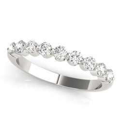 Single Shared Prong Prong Set Wedding Bands