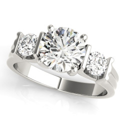 ENGAGEMENT RINGS 3 STONE ROUND