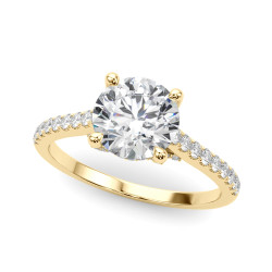 ENGAGEMENT RING ROUND CENTER