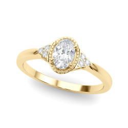 ENGAGEMENT RINGS OVAL