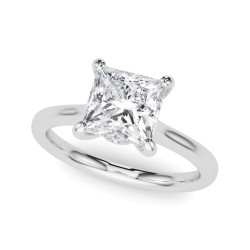 SOLITAIRE PRINCESS CUT